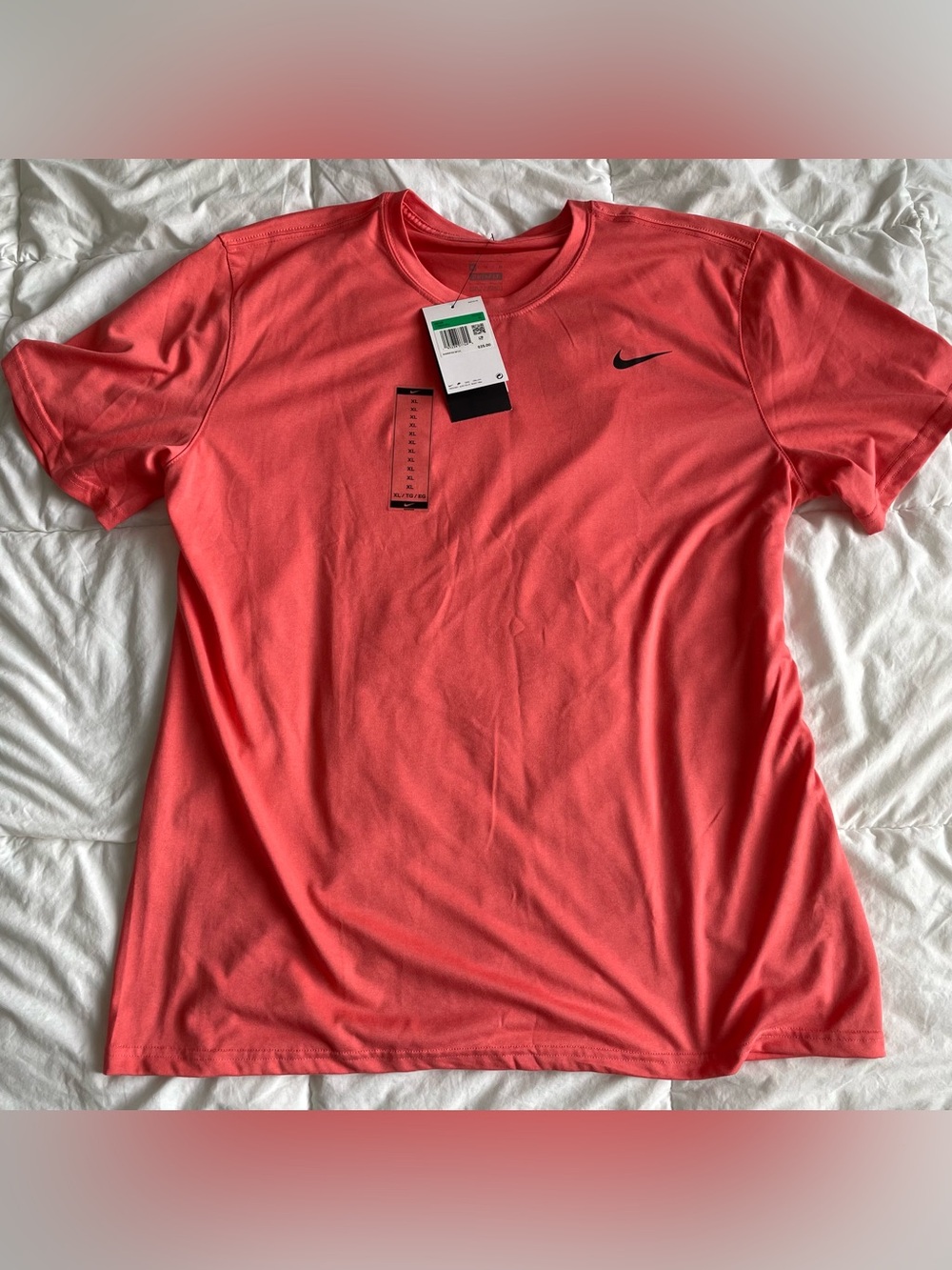NWT XL Nike Men’s Short Sleeve Dri Fit Tee in Bright Orange